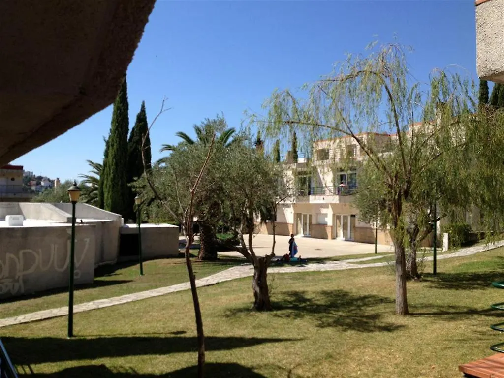 Agi Rescator Apartments Roses
