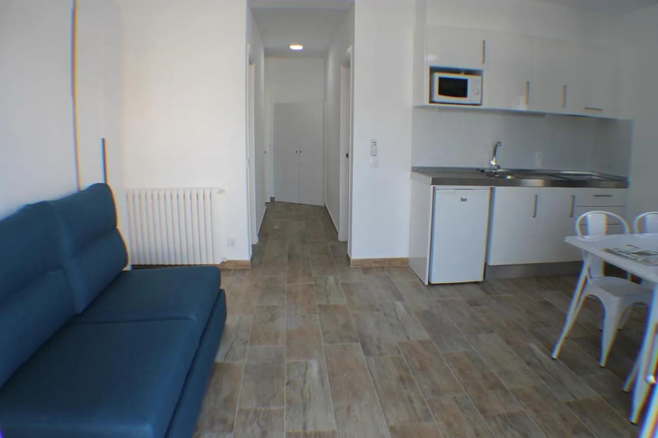 Agi Rescator Apartments Roses 0*,