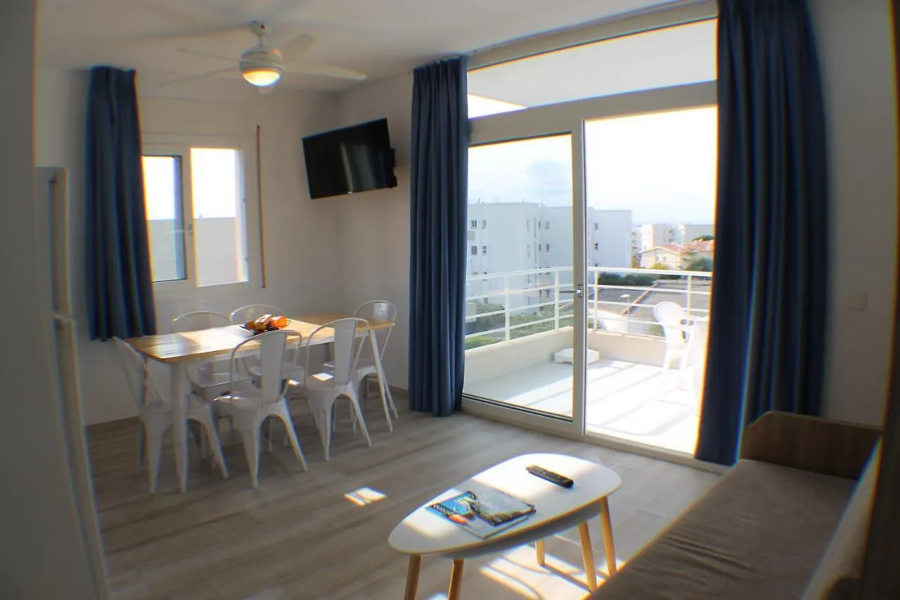 Agi Rescator Apartments Roses